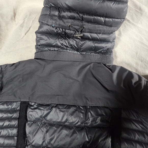 KUHL Projekt Women’s Long Down Parka – Black – XS – 90% Goose Down - Picture 8 of 8